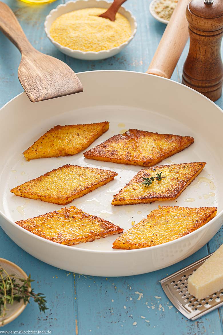Italienische Polenta-Schnitten zubereiten
