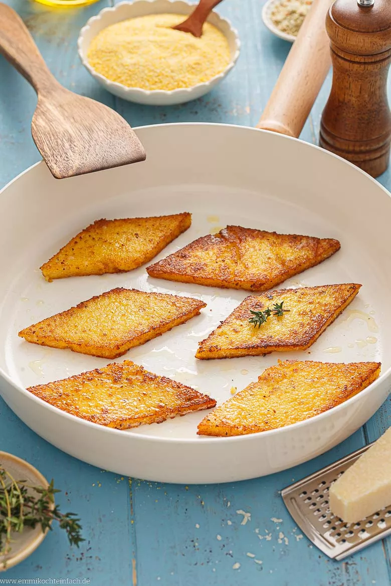 Italienische Polenta-Schnitten zubereiten