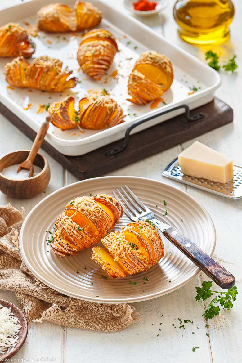 F&auml;cherkartoffeln mit Parmesan