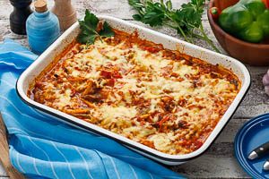 Im Ofen überbacken und fertig ist der Gyrosauflauf