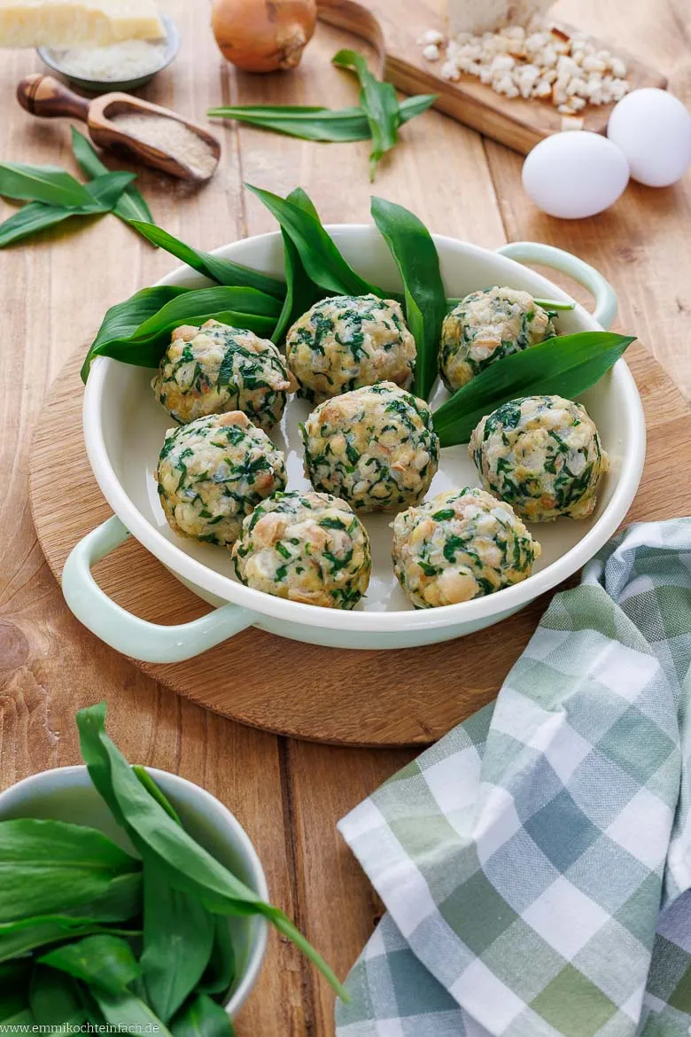 Fr&uuml;hlingshafte B&auml;rlauchkn&ouml;del