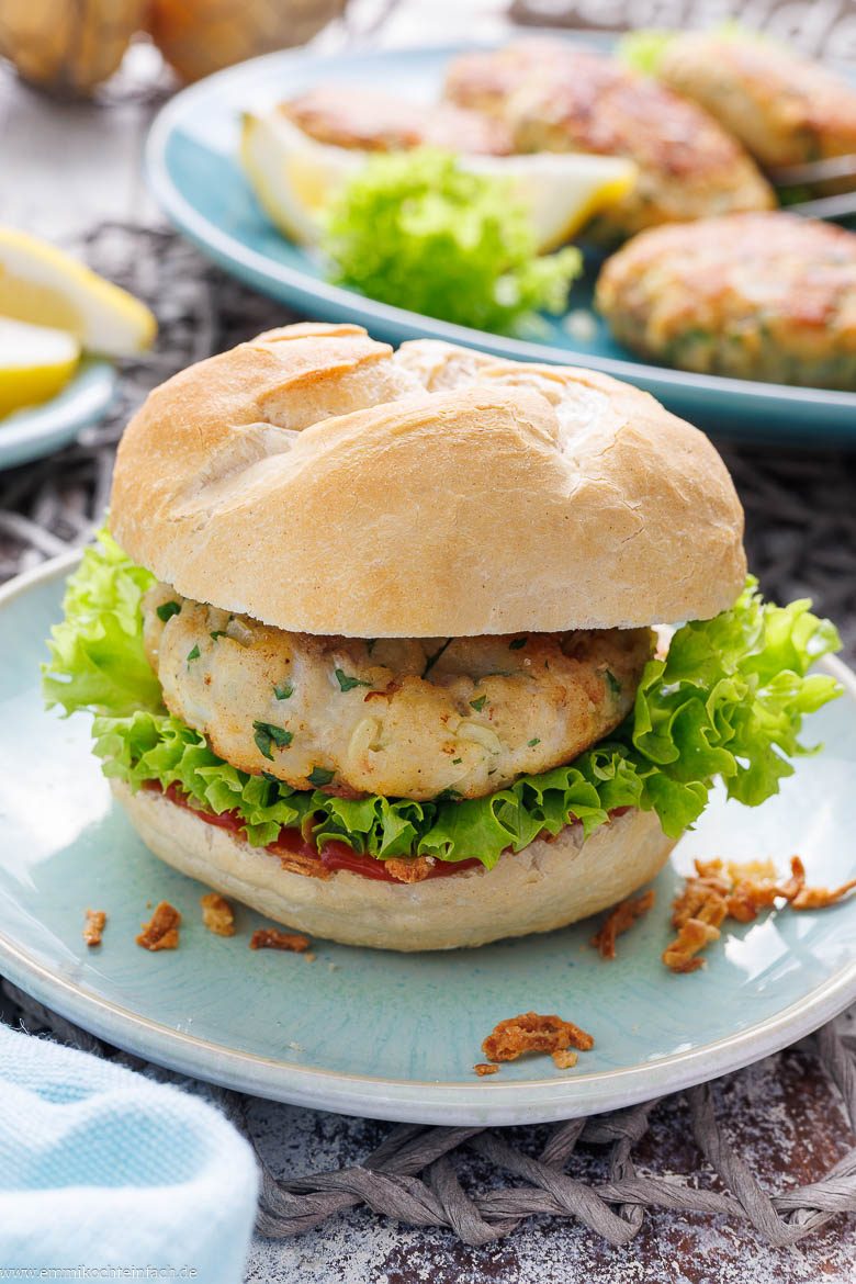 Bratlinge aus Seelachs mit Zitrone und Kr&auml;utern