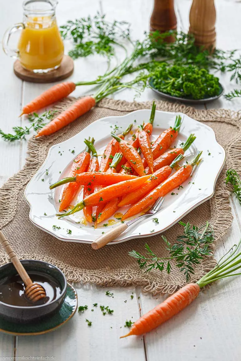 M&ouml;hren mit Honigglasur