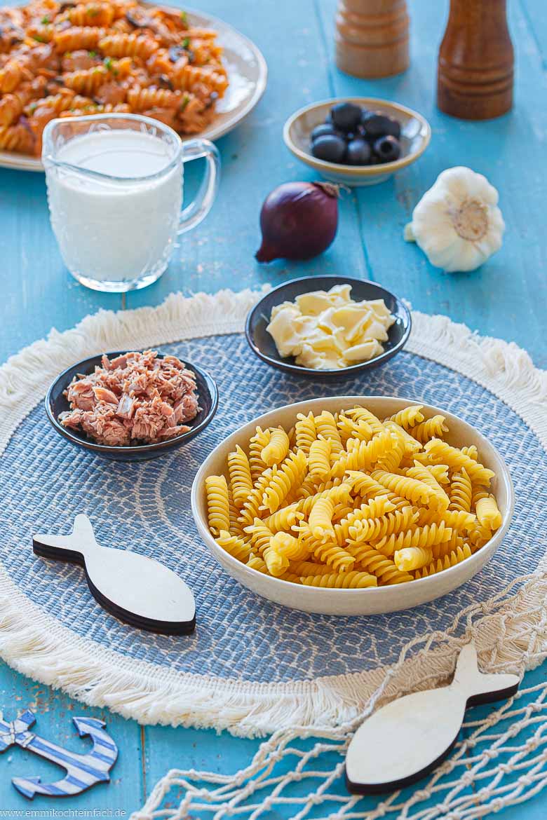 Zutaten f&uuml;r Nudeln mit Thunfisch