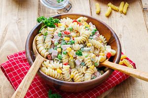 Klassischer Nudelsalat von Oma