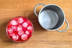 Zucker und Salz verr&uuml;hren