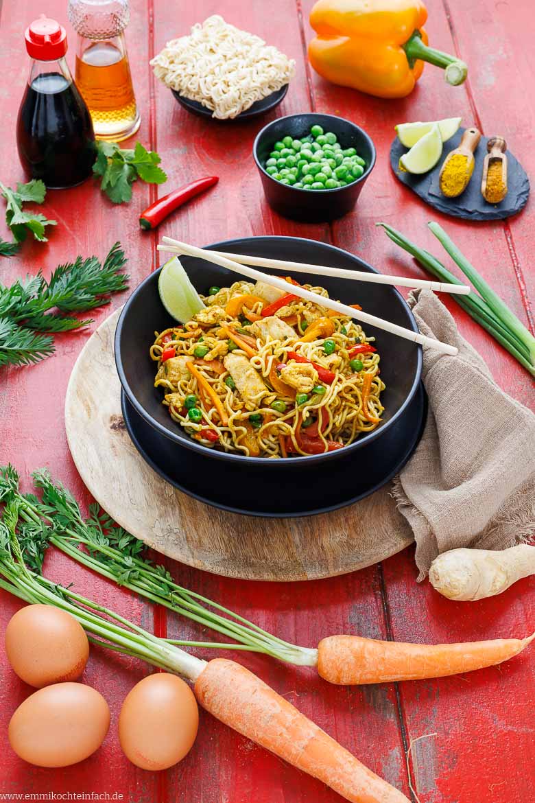 Authentisch indonesisches Nudel-Pendant zu Nasi Goreng