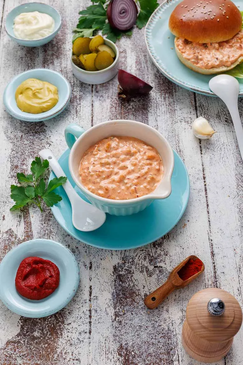 W&uuml;rzige Big Mac Sauce als Topping