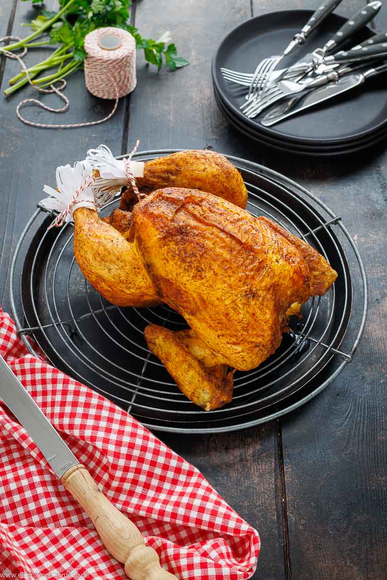 Knuspriges Brath&auml;hnchen mit einfacher Marinade