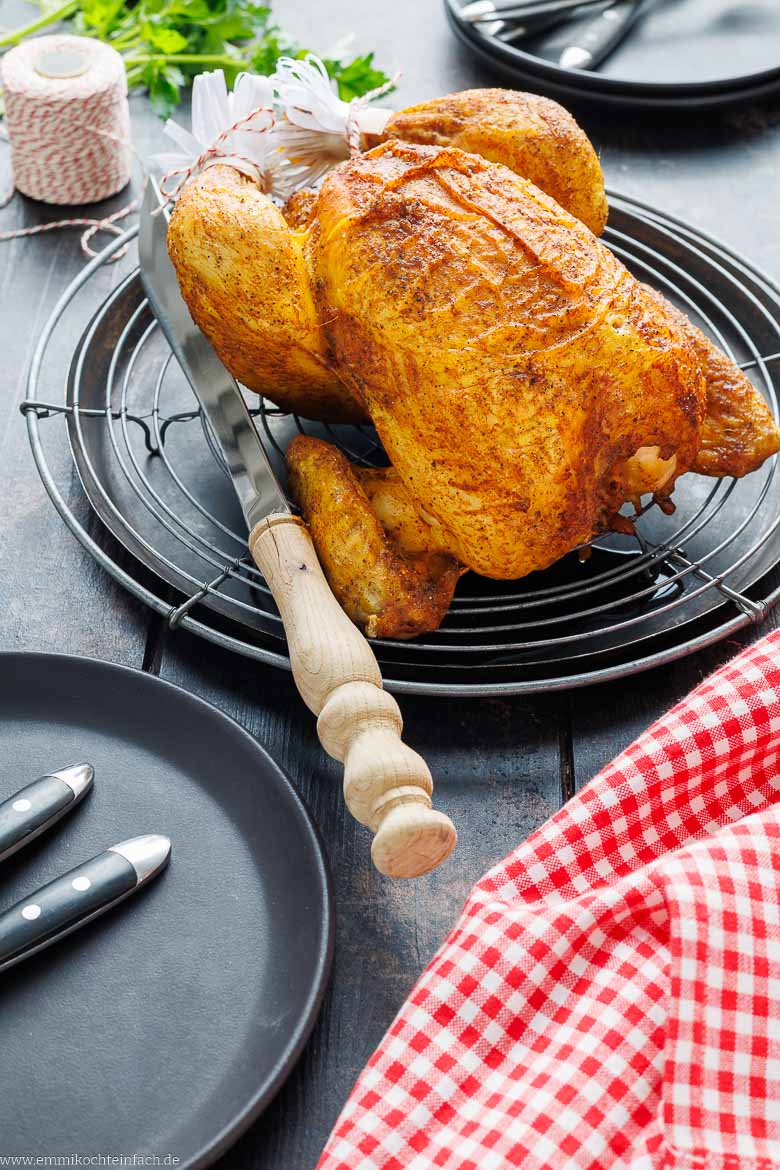 Backh&auml;hnchen mit knuspriger Haut und saftigem Fleisch