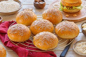 Fertig sind die leckeren Brioche Pizzabrötchen!