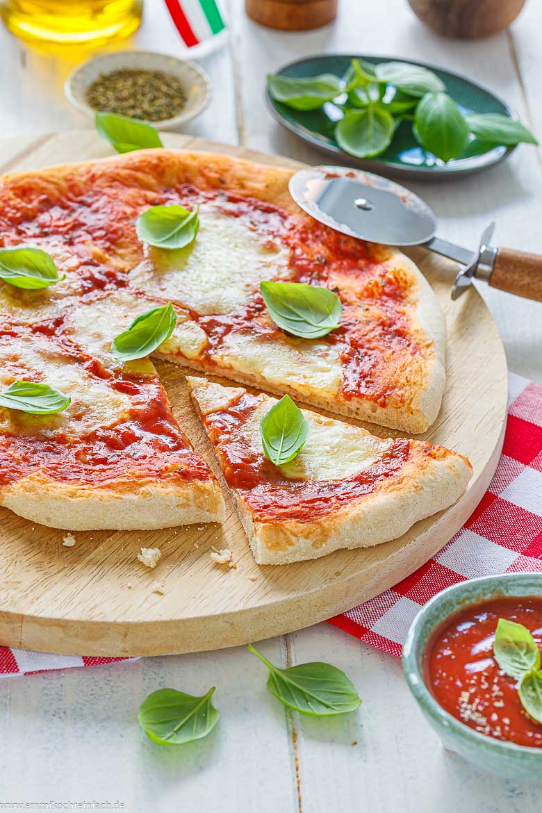 Pizza Margherita Rezept wie in Italien