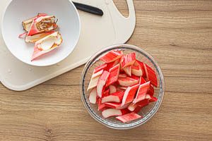 Rhabarber waschen und schneiden