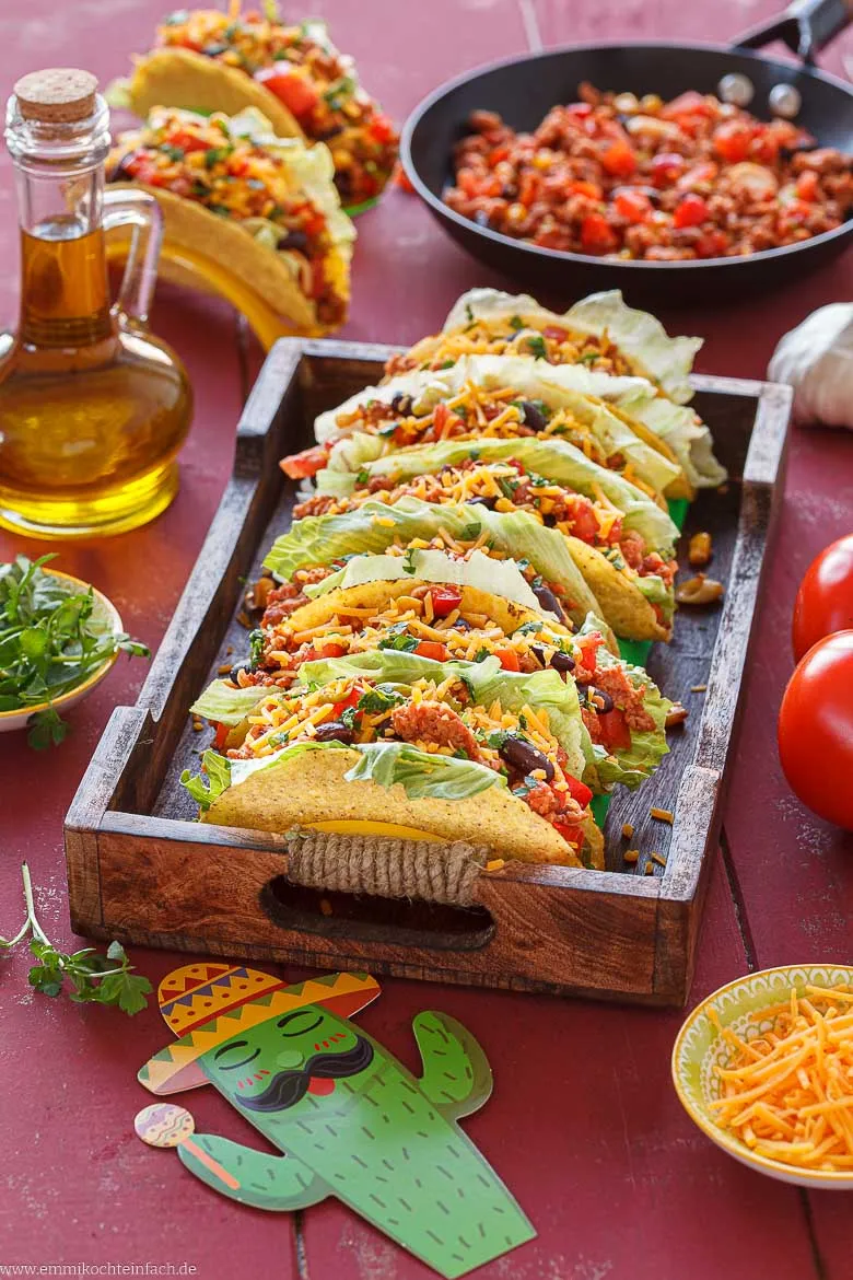 Vegetarische Tacos mit Gem&uuml;se- und Soja-F&uuml;llung