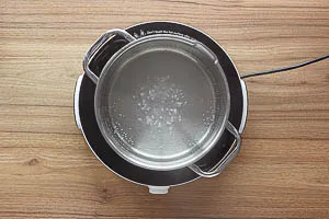 Kochwasser aufsetzen.