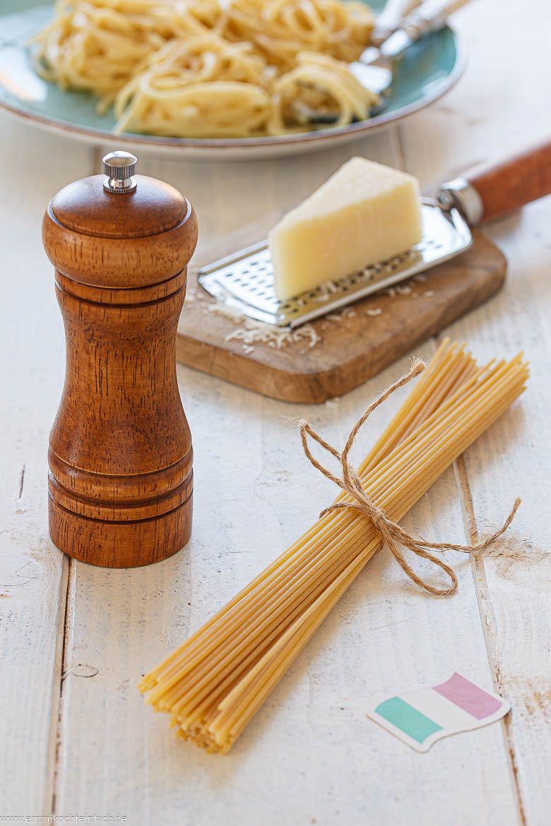 Zutaten f&uuml;r Cacio e pepe