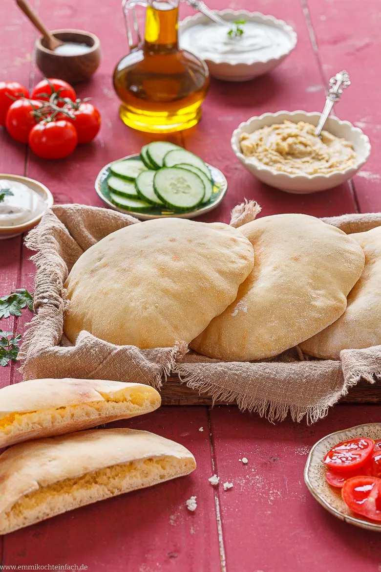 Griechisches Fladenbrot selber machen
