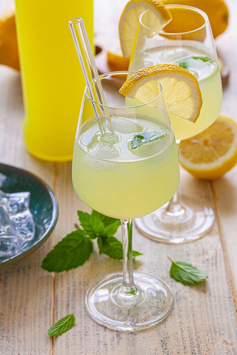 Herb-s&uuml;&szlig;er Limoncello Spritz