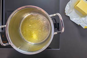 Butter erhitzen