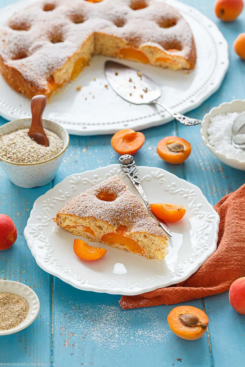 Kuchen mit Aprikosen