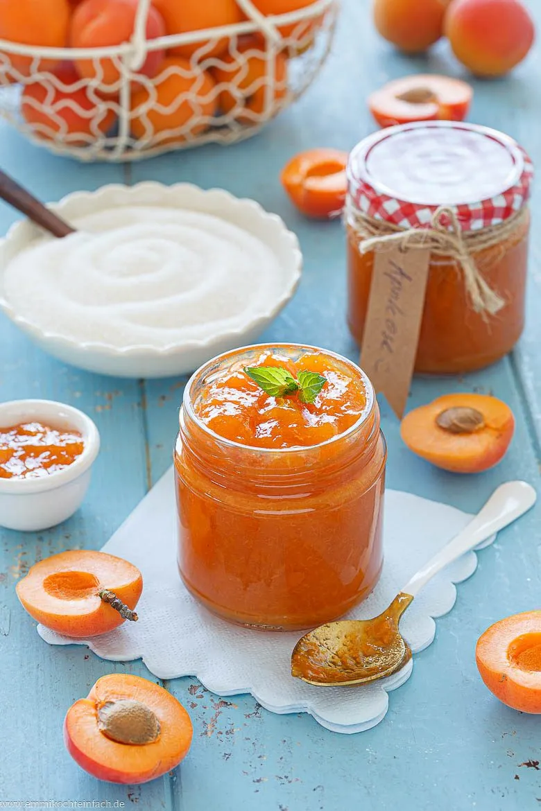 Aprikosenmarmelade mit Pfiff