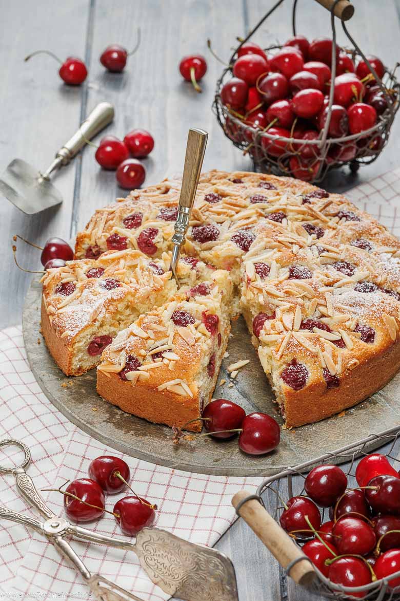Versunkener Kirschkuchen