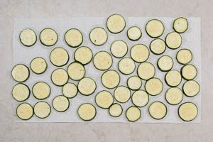 Zucchini abtupfen