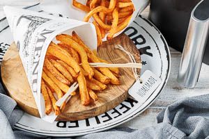 Fertig sind deine Pommes im Airfryer!