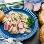 Wei&szlig;wurstsalat Rezept