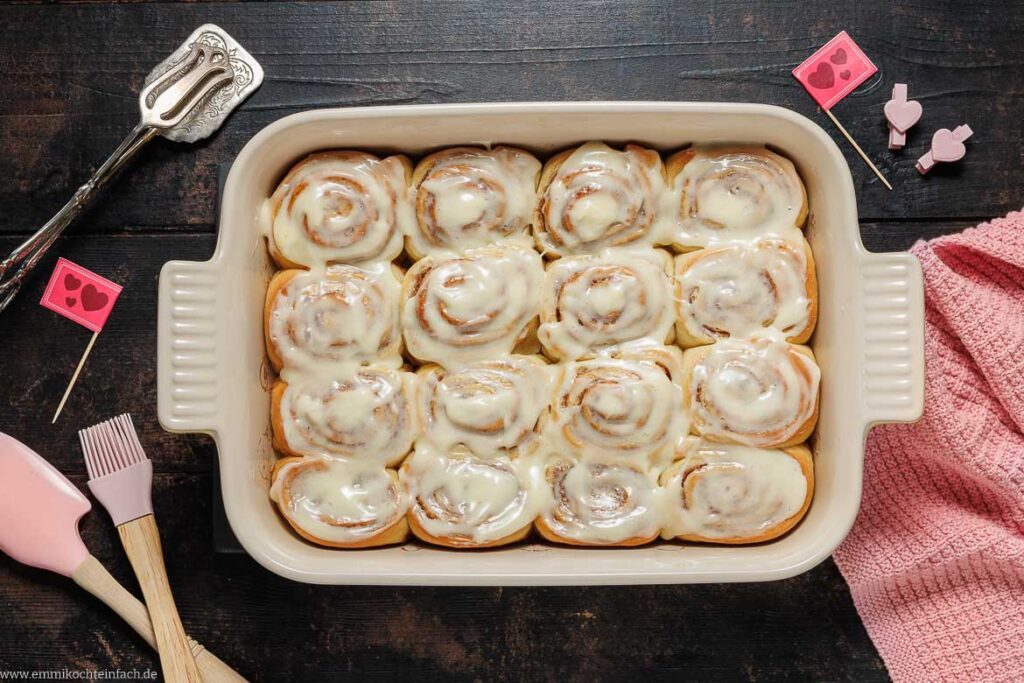 Zimtschnecken-Rezept für saftige Cinnamon Rolls