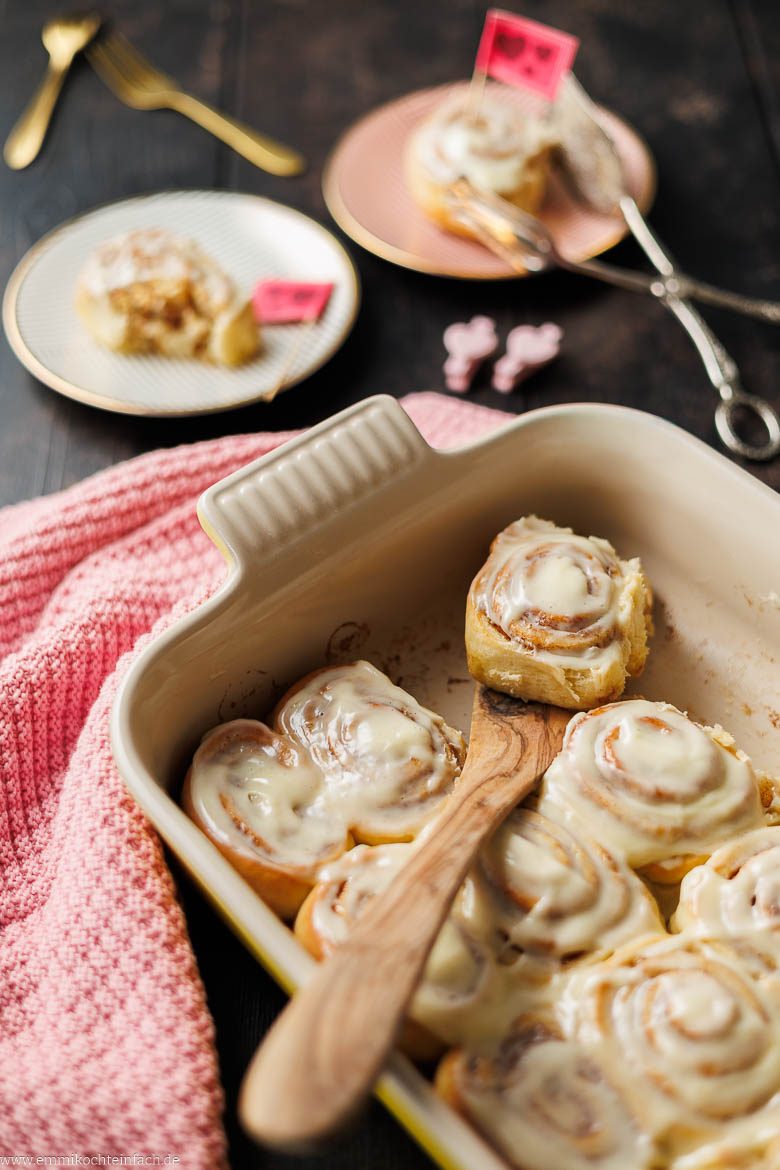 Zimtschnecken in der Auflaufform