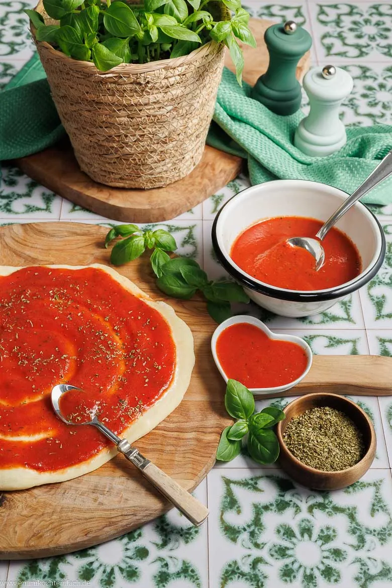 Pizzasoße für Pizza, Pinsa oder Pizzabrötchen