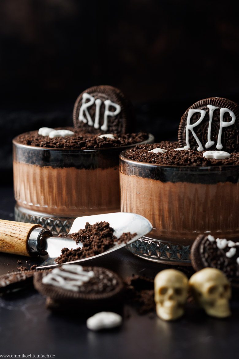 Dessert im Glas für Halloween