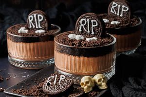 Halloween-Dessert im Glas